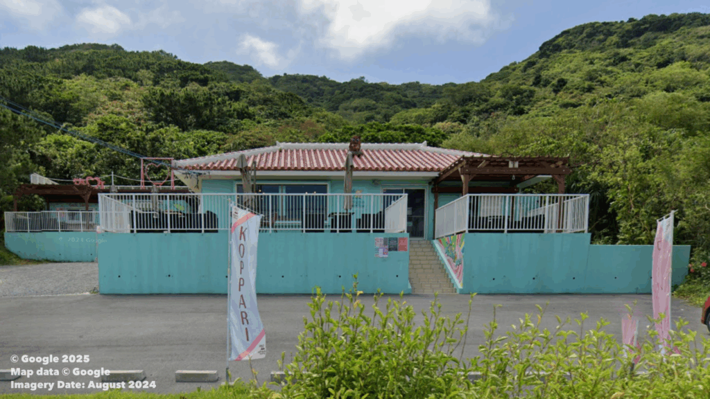 11⑨ ISHIGAKI MARKET｜海を眺めながらスイーツと軽食が楽しめる北部